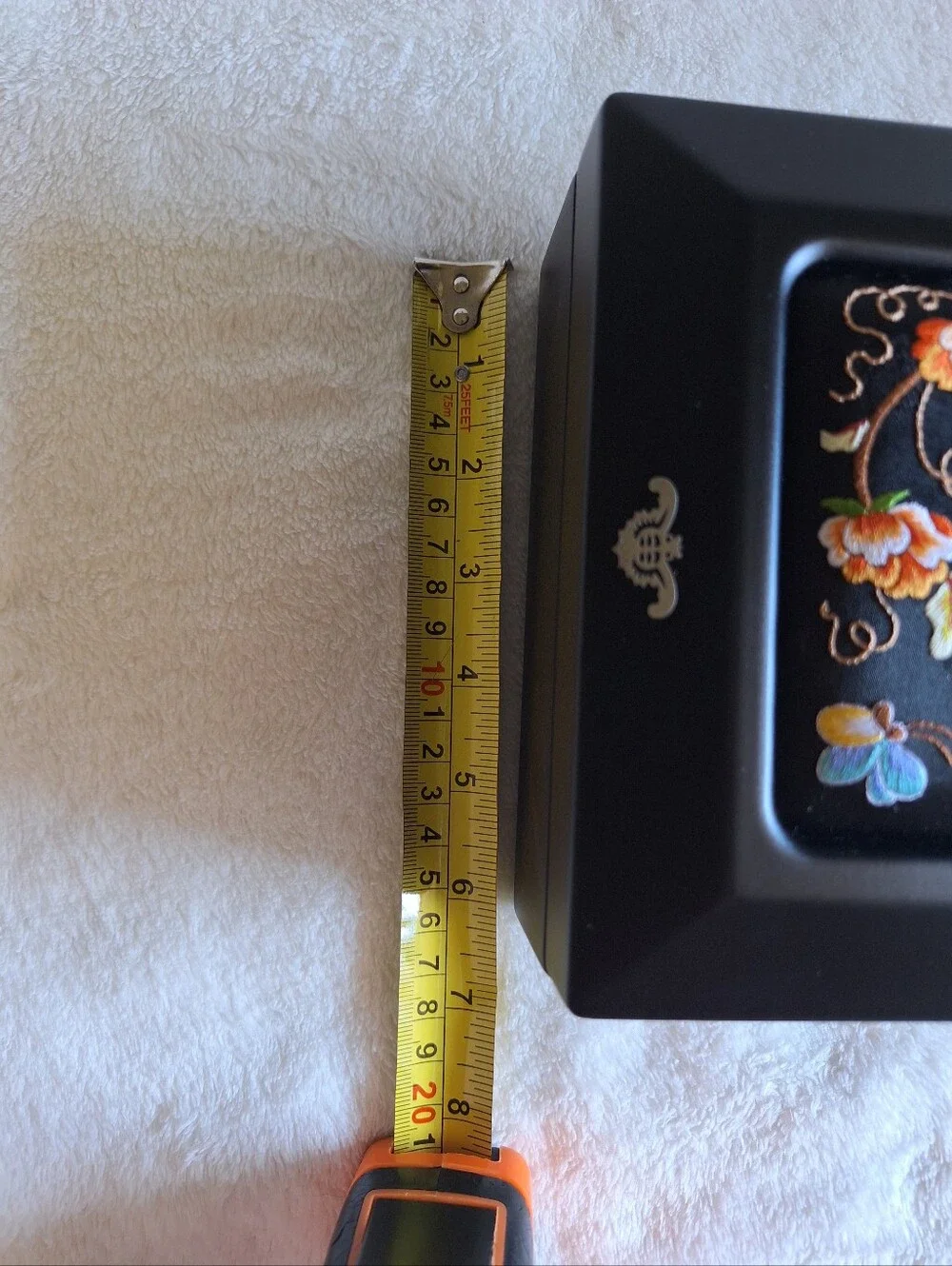 Vintage Korean Wooden Lacquer Jewelry Box Hand Silk Embroidered Peony Floral